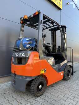 Gasoltruck 2016  Toyota 02-8FGF15 (6)