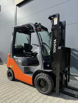 Gasoltruck 2014  Toyota 02-8FGF15 (3)