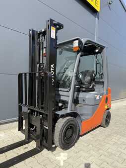 Gasoltruck 2014  Toyota 02-8FGF15 (4)