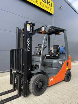 Gasoltruck 2017  Toyota 02-8 FGF15 (4)