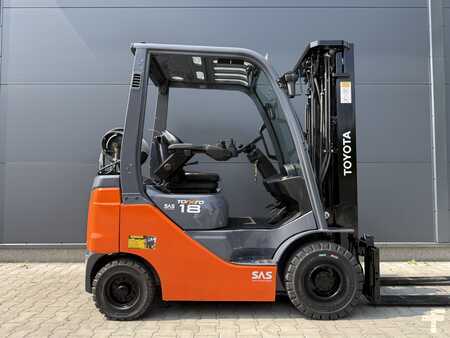 LPG Forklifts 2021  Toyota 02-8FGF18 (2)
