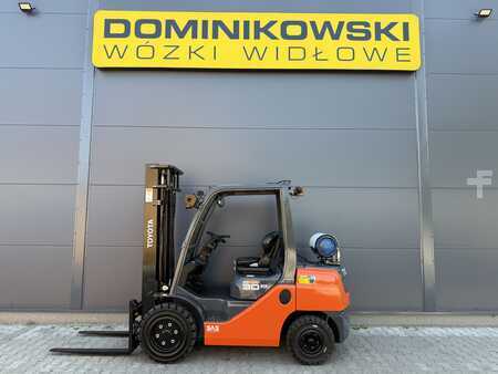 Carrelli elevatori GPL 2019  Toyota 02-8FGF30 (10)
