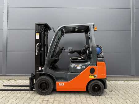 Chariots élévateurs GPL 2021  Toyota 02-8FGF18 (9)