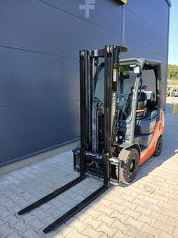 Empilhador a gás 2019  Toyota 02-8FGF18 (4)