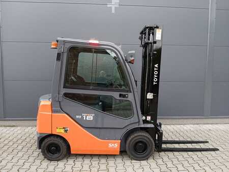 Carretilla elevadora diésel 2019  Toyota 02-8FDF18 (2)