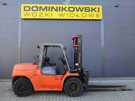 Kontejnerový vozík 2012  Toyota 7FGU80 (1)