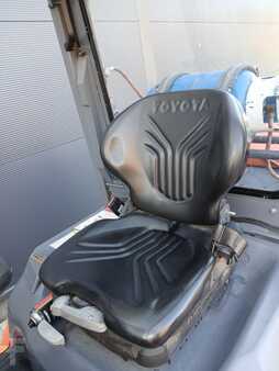 Kontejnerový vozík 2012  Toyota 7FGU80 (8)