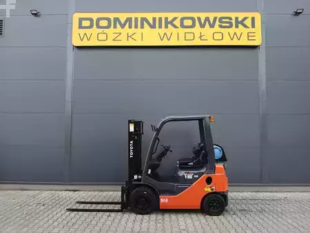 Gas truck 2014  Toyota 02-8FGF15 (10)