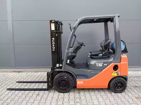 Gas truck 2014  Toyota 02-8FGF15 (9)