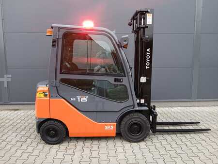 Dieselový VZV 2019  Toyota 02-8FDF18 (2)