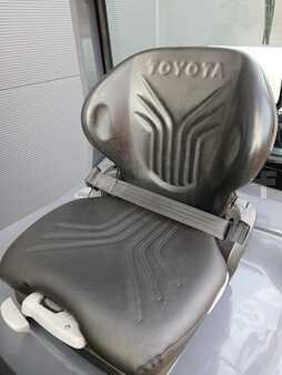 LPG VZV 2015  Toyota 02-8FGF30 (8)