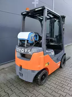 Gas gaffeltruck 2021  Toyota 02-8FGF18 (6)