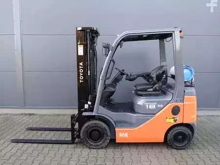 Gas gaffeltruck 2021  Toyota 02-8FGF18 (9)