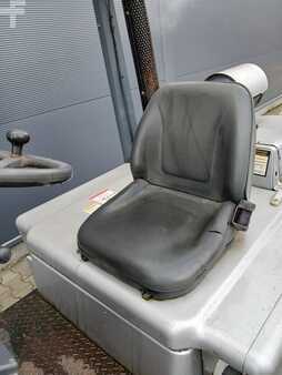 Container truck 1994  Nissan BGF03A45H (7)