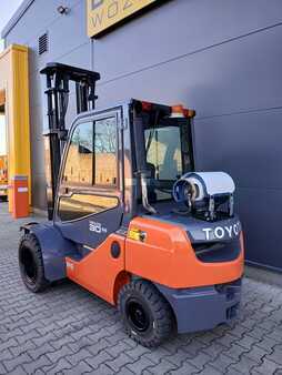 Kontejnerový vozík 2008  Toyota 02-FGF30 (5)