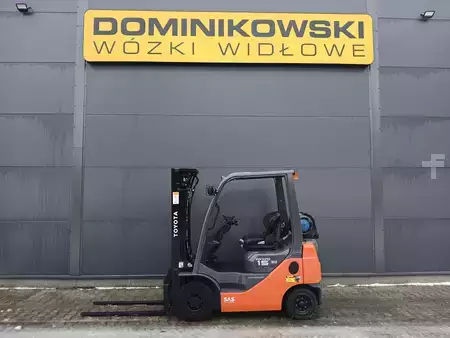 Gas truck 2010  Toyota 02-8FGF15 (10)