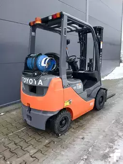 Gas truck 2010  Toyota 02-8FGF15 (6)