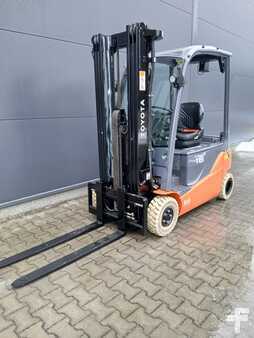 Elektromos 4 kerekű 2021  Toyota 8FBM18T (4)