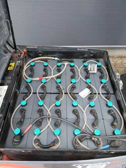 Elektromos 4 kerekű 2021  Toyota 8FBM18T (9)