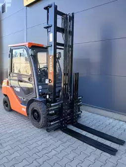 Dieselový VZV 2020  Toyota 02-8FDF25 (3)