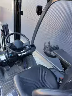 Empilhador a gás 2018  Toyota 02-8FGF15 (7)