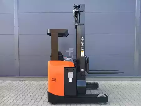 Reach Truck 2018  Toyota RRE140B (2)