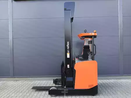 Reach Truck 2021  Toyota RRE160H (9)