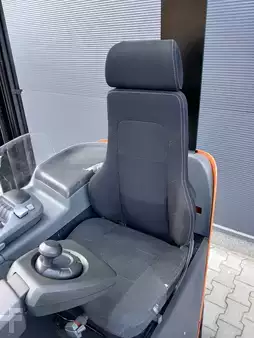 Container truck 2018  Toyota RRE140B (7)