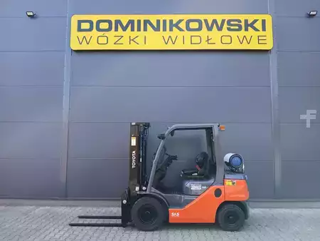 Wózki gazowe 2020  Toyota 02-8FGF25 (10)