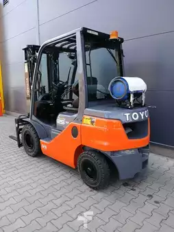 Wózki gazowe 2020  Toyota 02-8FGF25 (5)