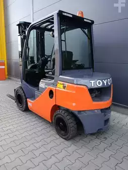 Empilhador diesel 2022  Toyota 52-8FDF25 (5)