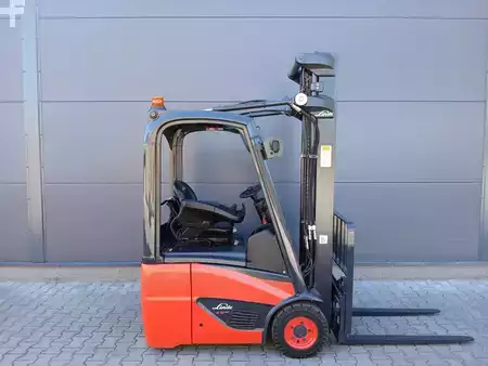 Carrelli elettrici 3 ruote 2021  Linde E12-02 (2)
