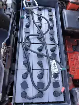 Carrelli elettrici 3 ruote 2021  Linde E12-02 (9)