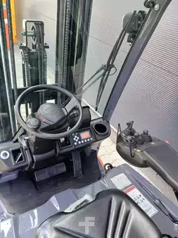 Elektryczne 3-kołowe 2017  Toyota 8FBEK18T (7)