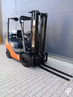 LPG VZV 2020  Toyota 02-8FGF15 (3)