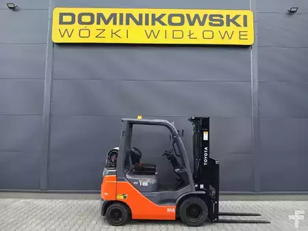 Gasoltruck 2021  Toyota 02-8FGF18 (1)