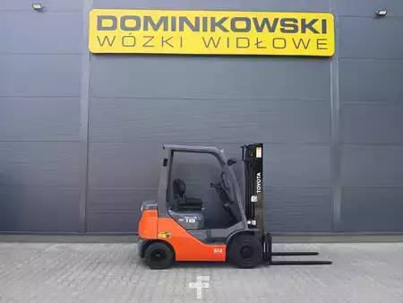 Dízel targoncák 2021  Toyota 42-8FDF18 (1)