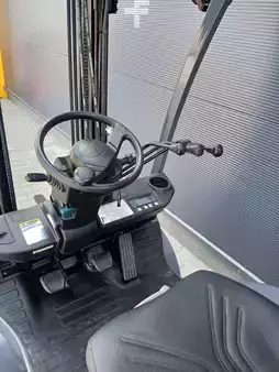 Dízel targoncák 2021  Toyota 42-8FDF18 (8)