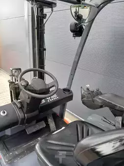 Sähkö - 4 pyör 2019  Toyota 8FBMKT25 (7)
