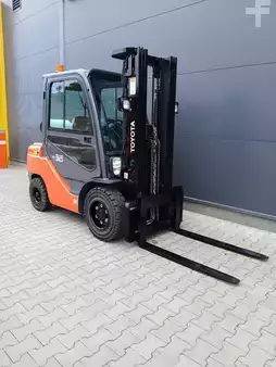 LPG heftrucks 2016  Toyota 02-8FGF30 (3)