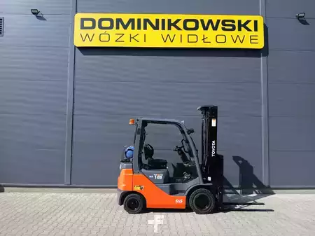 Wózki gazowe 2022  Toyota 02-8FGF18 (1)
