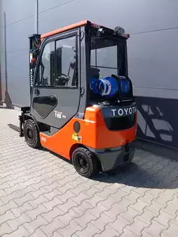 Chariots élévateurs GPL 2019  Toyota 02-8FGF18 (5)