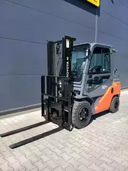 Nestekaasutrukki 2020  Toyota 02-8FGF30 (4)