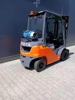 Gas truck 2021  Toyota 02-8FGF20 (6)