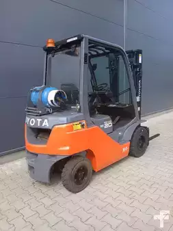 Gas truck 2021  Toyota 02-8FGF20 (6)