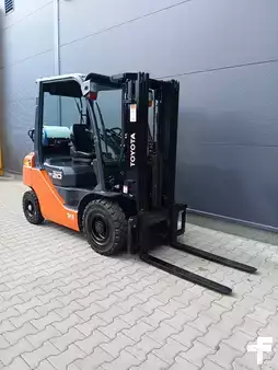 Gas truck 2019  Toyota 02-8FGF20 (3)