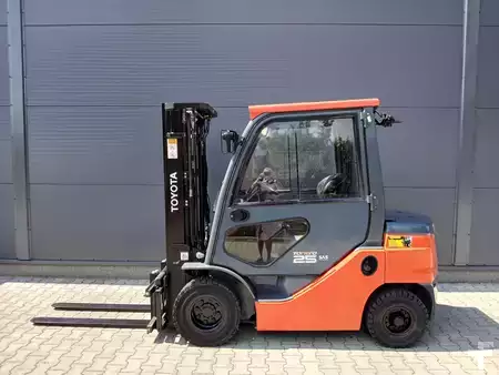 Dieselový VZV 2022  Toyota 52-8FDF25 (9)