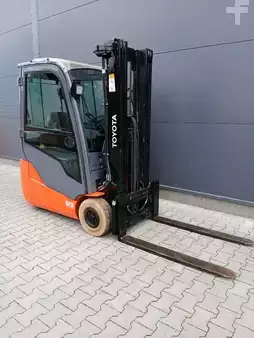 Elektryczne 3-kołowe 2020  Toyota 8FBEK16T (3)