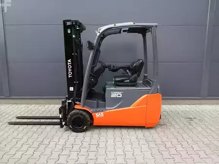 Elektryczne 3-kołowe 2018  Toyota 8FBE20T (10)
