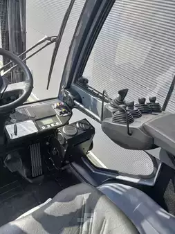 Gázüzemű targoncák 2025  Toyota 02-8FGJF35 (7)
